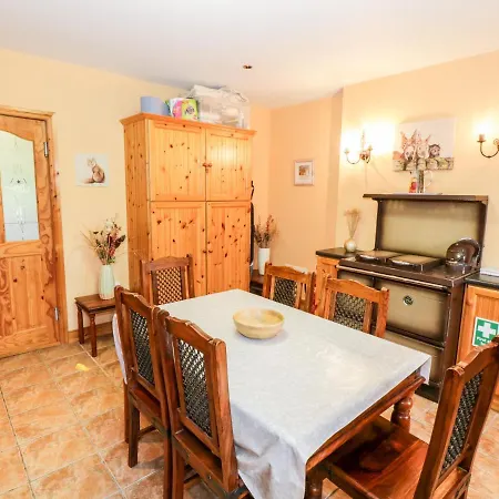 Tommy Clarke's Cottage, Ballygarr