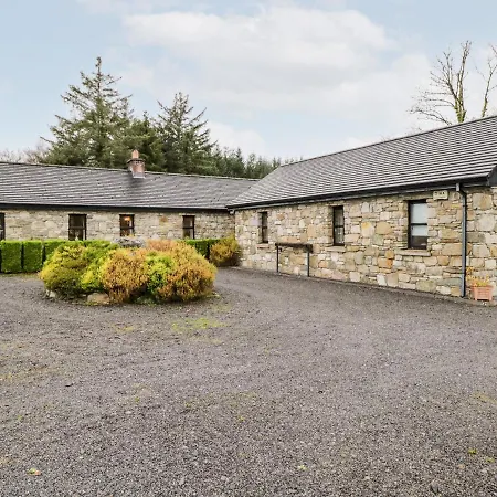 Tommy Clarke's Cottage, Ballygarr Holiday home *