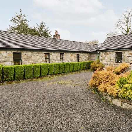 Holiday home Tommy Clarke's Cottage, Ballygarr